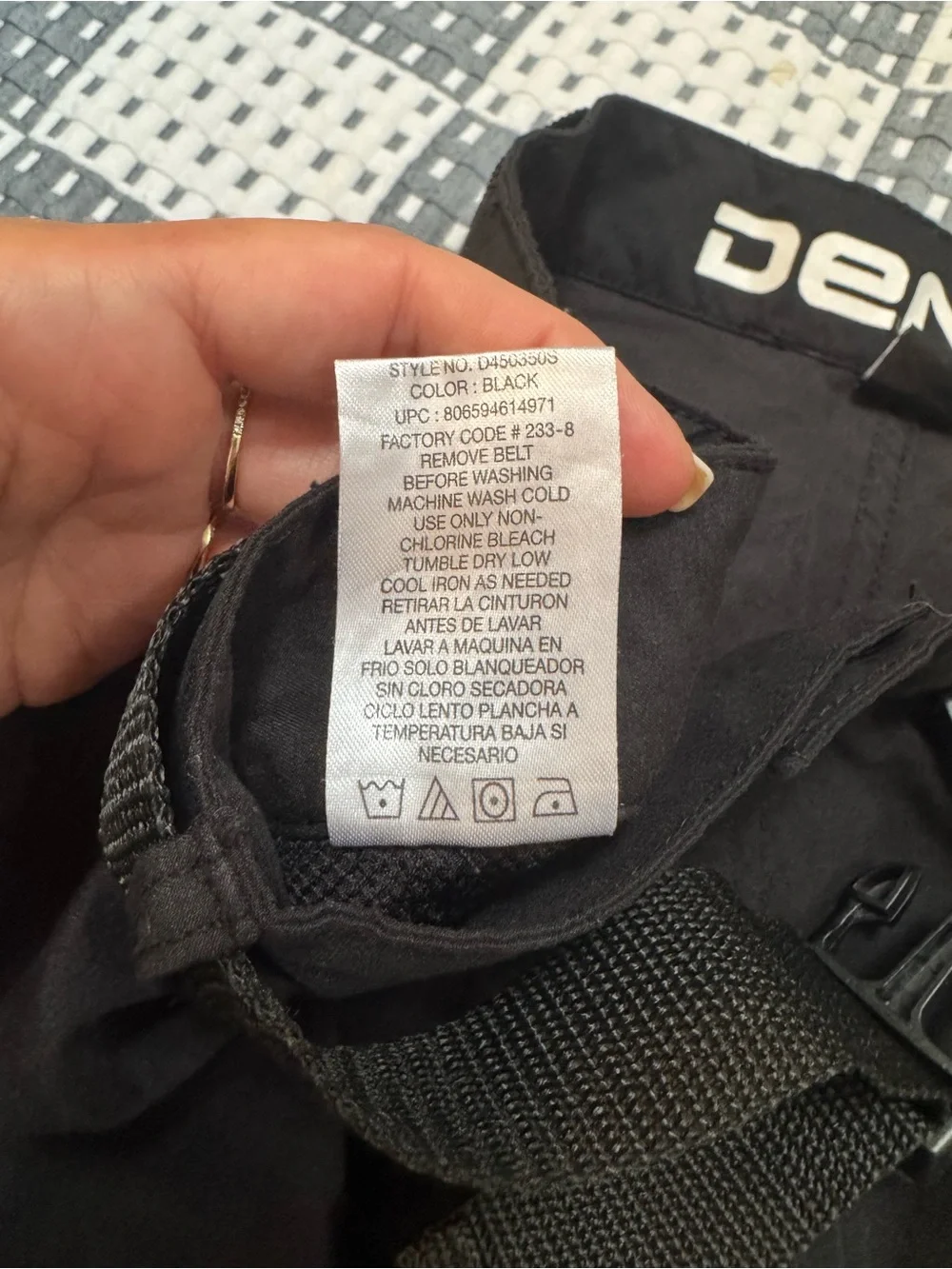 Y2K Denali Black Cargo Utility Shorts Men’s 32 Belted Multi Picket Techwear